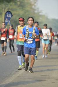 BIB: 41288
                            <button type="button" onclick="openModal(8305569)" class="btn btn-primary btn-sm float-right btn-popup" data-toggle="modal" data-target=".modal-high-quality">
                        <i class="fas fa-shopping-cart"></i> Add to Cart
                    </button>
                                            <button type="button" onclick="isThisMe(8305569, true)" class="btn btn-success btn-sm float-right btn-popup btn-isme hidden" data-toggle="tooltip" data-placement="bottom" title="นี่คือรูปของคุณใช่ไหม คลิกที่นี่เพื่อเอาเข้าอัลบั้ม">
                        <i class="fas fa-plus"></i> Add to album
                    </button>
                    <button type="button" onclick="isThisMe(8305569, false)" class="btn btn-warning btn-sm float-right btn-popup btn-isnotme hidden">
                        <i class="fas fa-ban"></i> Remove from album
                    </button>